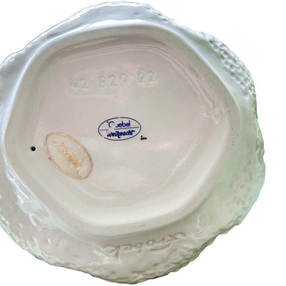 Goebel Angel Figurine 42 829 22 Frobek Weihnacht Signed 9” (22cm) Christmas - Picture 9 of 10